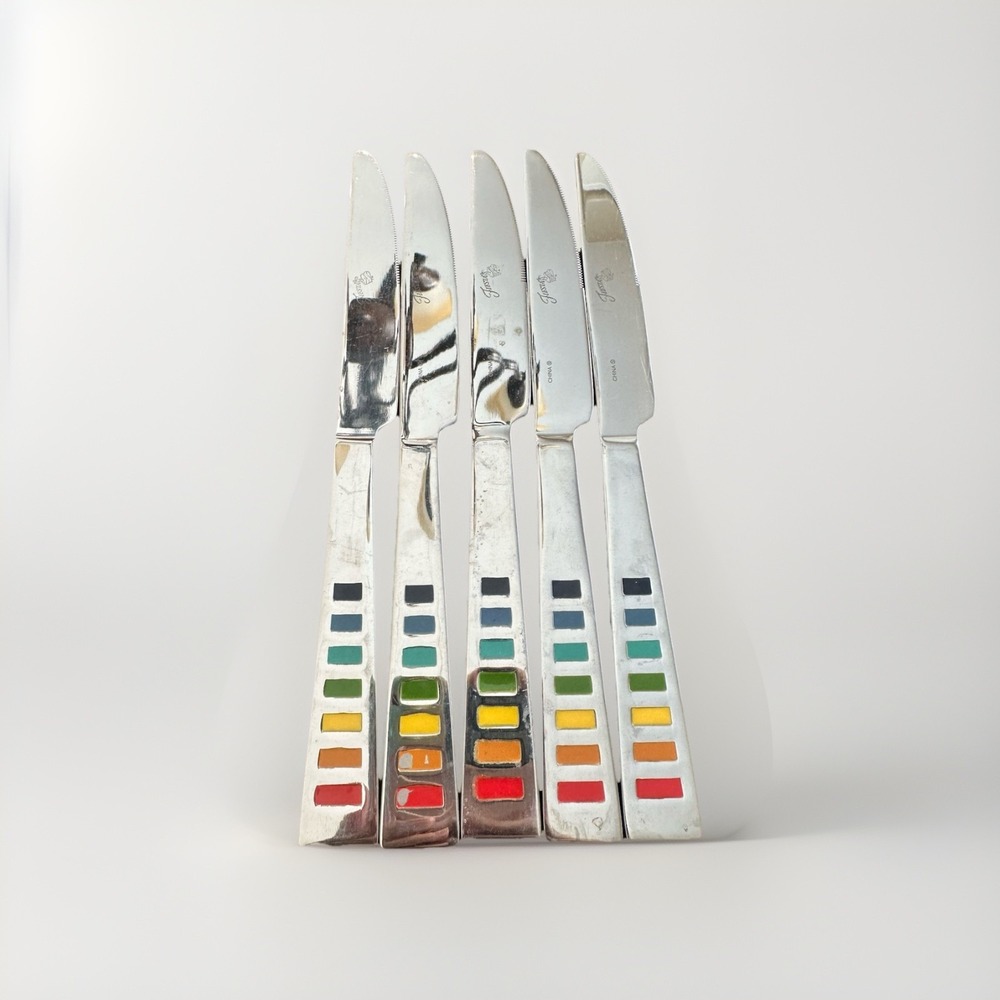 5 Fiesta CELEBRATIONS Cambridge Stainless,  DINNER KNIVES, Colors - Picture 2 of 7